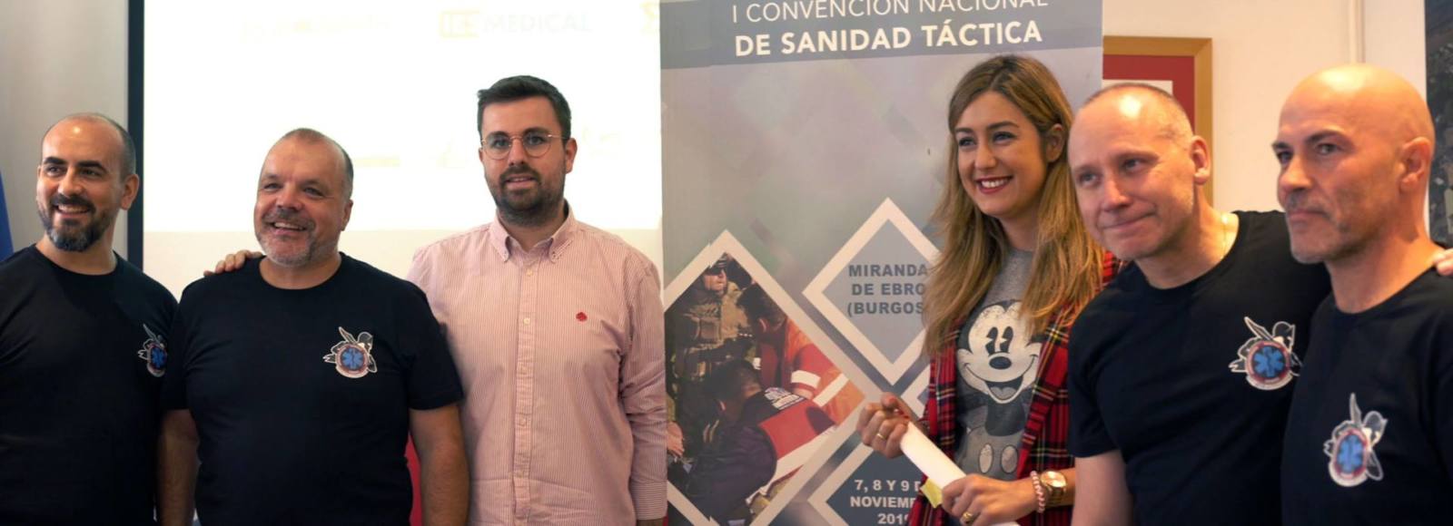 Pie de foto: de izquierda a derecha: los responsables de grupo de Sanidad Táctica, junto al Concejal de Seguridad Ciudadana, Pablo Gómez y la alcaldesa de Miranda de Ebro Aitana Hernando.