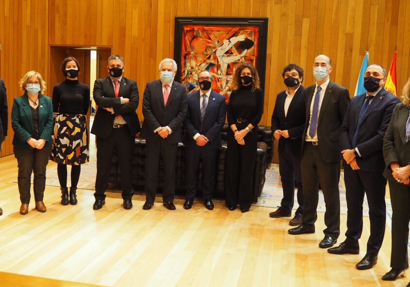 El Parlamento gallego, pide por unanimidad la creación de la especialidad de urgencias y emergencias