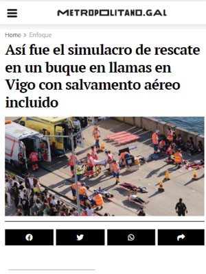 Así fue el simulacro de rescate en un buque en llamas en Vigo con salvamento aéreo incluido